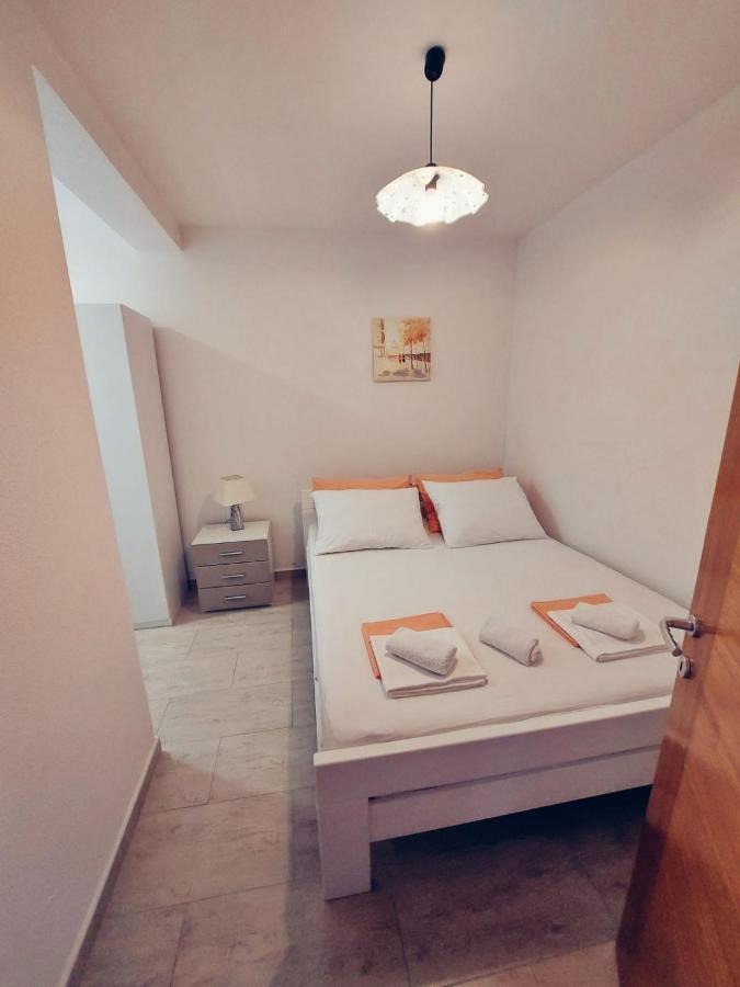 Apartmani Butigan-Tiha Luka 네움 외부 사진