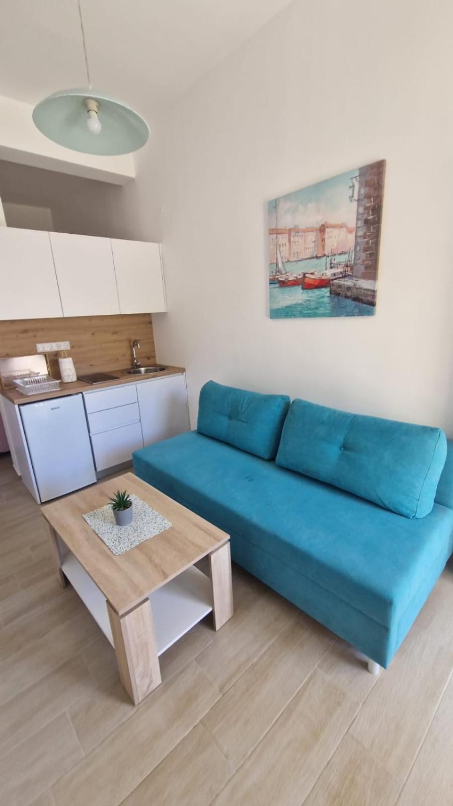 Apartmani Butigan-Tiha Luka 네움 외부 사진