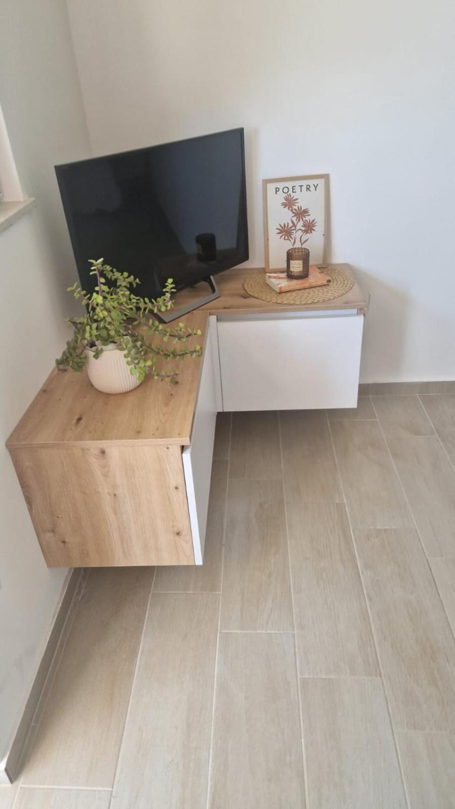 Apartmani Butigan-Tiha Luka 네움 외부 사진